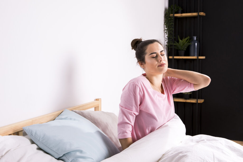 Dores no Ombro ao Dormir: Causas Comuns e Como Aliviar